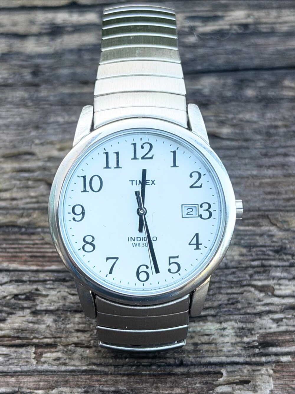 Timex Easy Reader Watch Silver Tone Date Indiglo Expansion Band White Face Steel